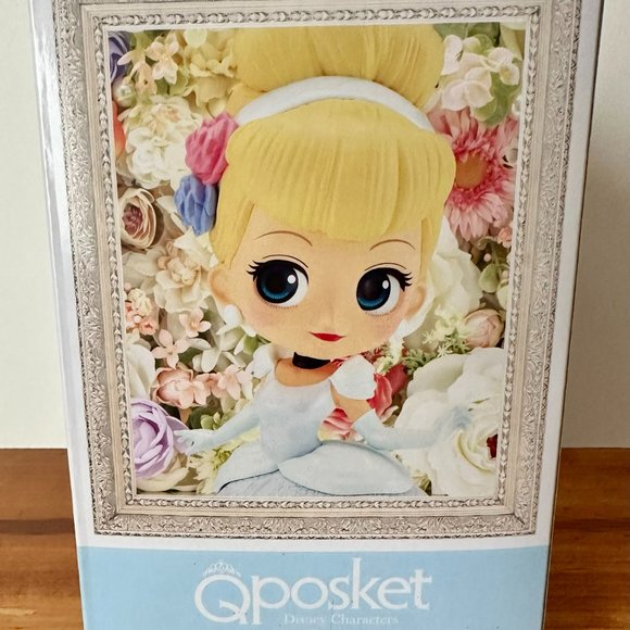 Disney Cinderella Flower Style Version B Q Posket Statue - Banpresto - Picture 2 of 7